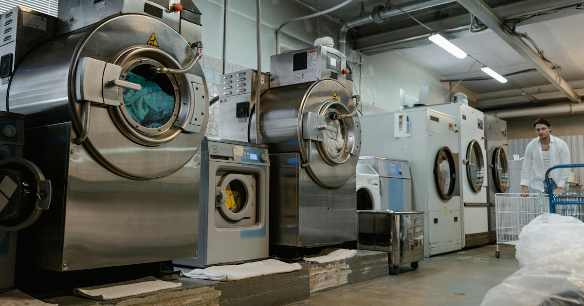 BẢO TRÌ MÁY GIẶT CÔNG NGHIỆP NHƯ THẾ NÀO ĐỂ GIÚP MÁY LUÔN ỔN ĐỊNH